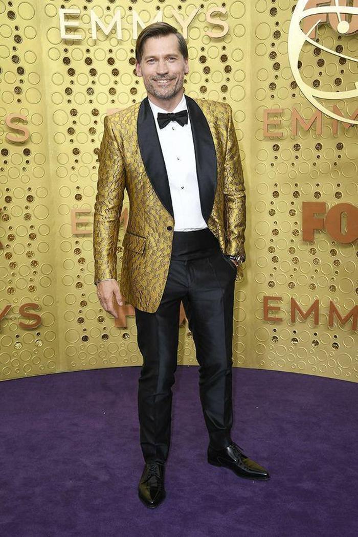 71. Emmy Ödüllerinde kırmızı halı şıklığı