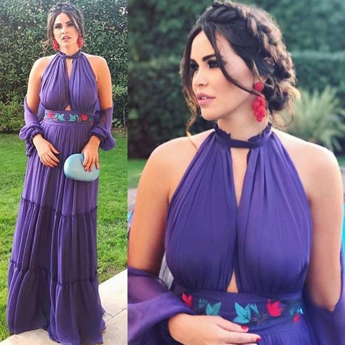 Zeynep Demirel at binmeye merak sardı