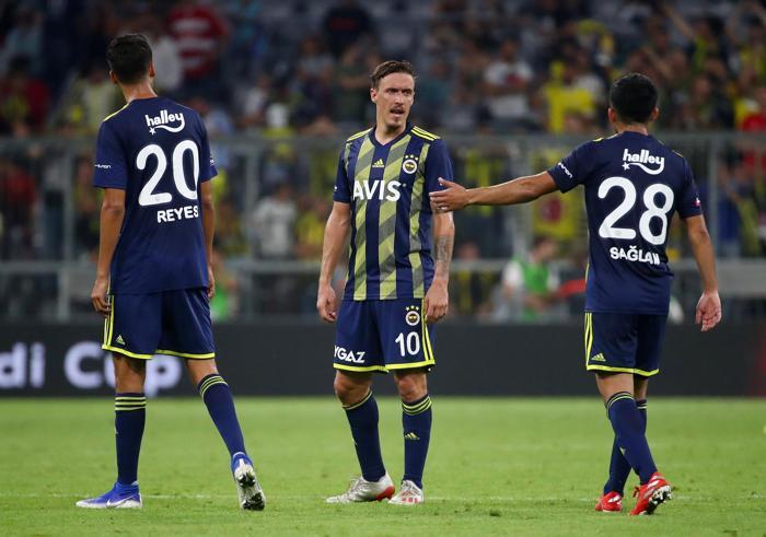 Fenerbahçe taraftarından Diego Reyese büyük tepki