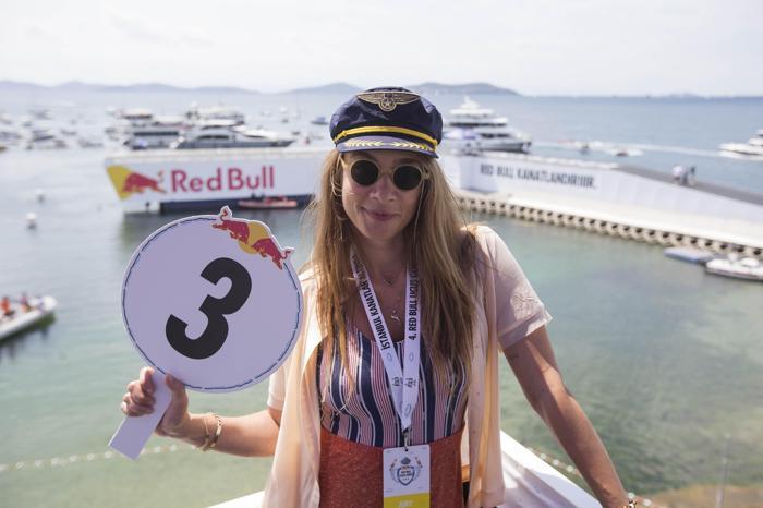 İstanbul Red Bullla kanatlar altında