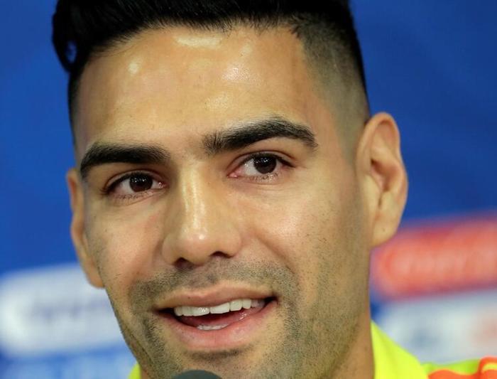 Arda Turan, Falcaoyo Galatasarayı anlattı
