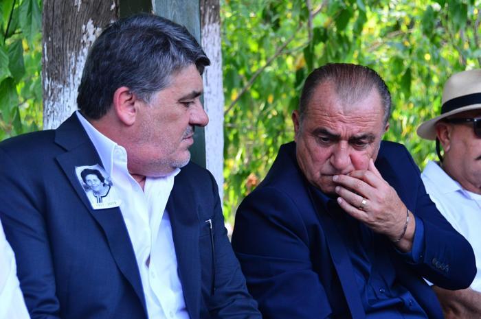 Serdal Adalının annesi Özen Adalı, Adanada toprağa verildi
