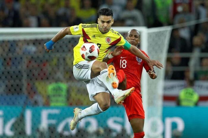 Arda Turan, Falcaoyo Galatasarayı anlattı