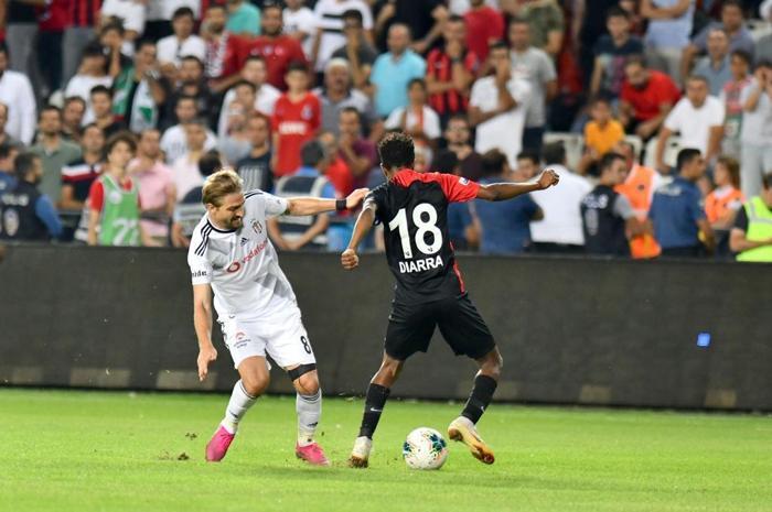 Fanatik yazarlarının Gazişehir Gaziantep - Beşiktaş maçı yorumları