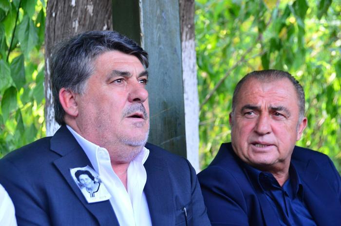 Serdal Adalının annesi Özen Adalı, Adanada toprağa verildi