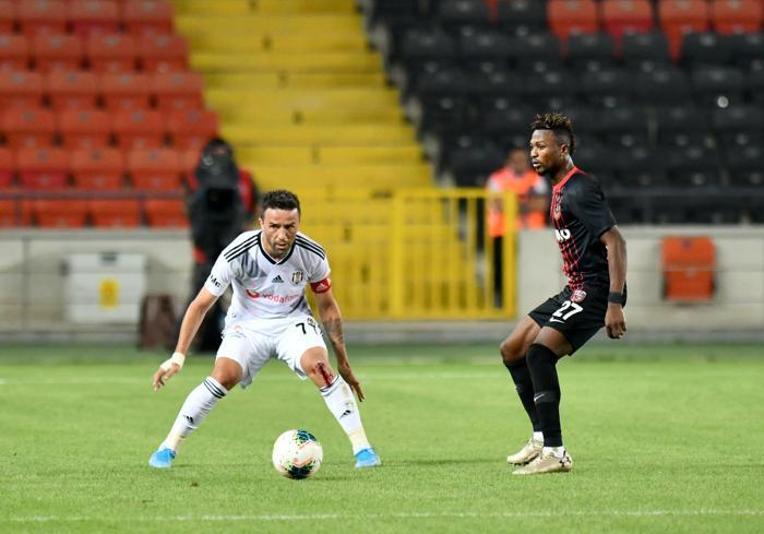 Fanatik yazarlarının Gazişehir Gaziantep - Beşiktaş maçı yorumları