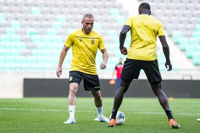 Gökhan Töre maça damga vurdu