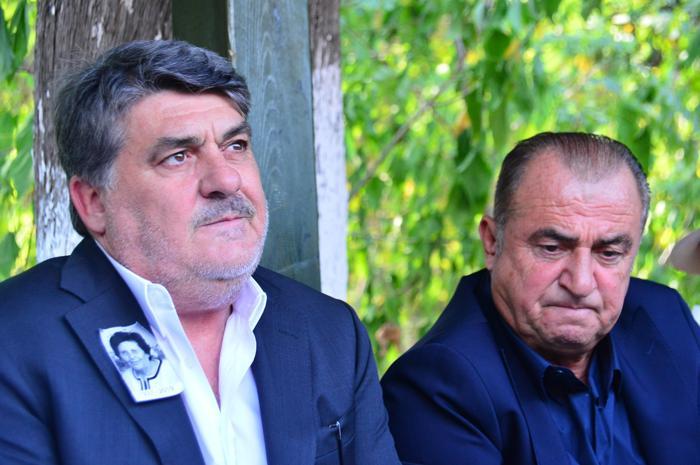 Serdal Adalının annesi Özen Adalı, Adanada toprağa verildi