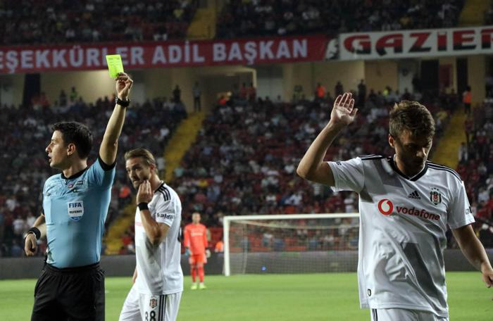 Fanatik yazarlarının Gazişehir Gaziantep - Beşiktaş maçı yorumları
