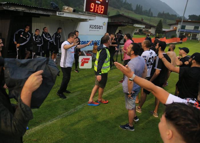 Beşiktaş - Eibar maçı sonunda ortalık karıştı Orhan Aka büyük tepki