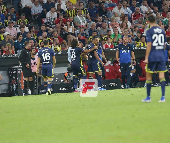 Fenerbahçe - Bayern Münih maçında Nabil Dirar oyunu terk etmek istedi