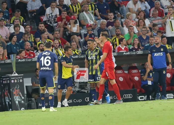 Fenerbahçe - Bayern Münih maçında Nabil Dirar oyunu terk etmek istedi