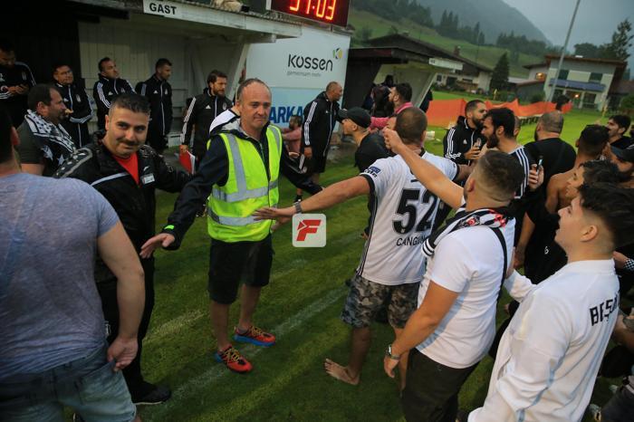 Beşiktaş - Eibar maçı sonunda ortalık karıştı Orhan Aka büyük tepki