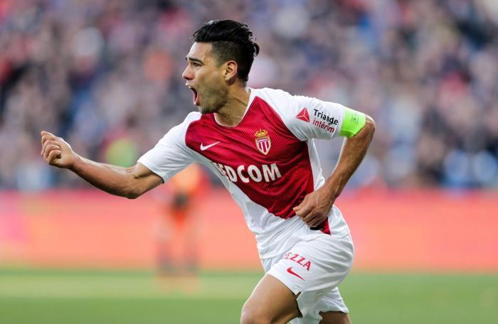 Falcao transferiyle ilgili canlı yayında bomba açıklama