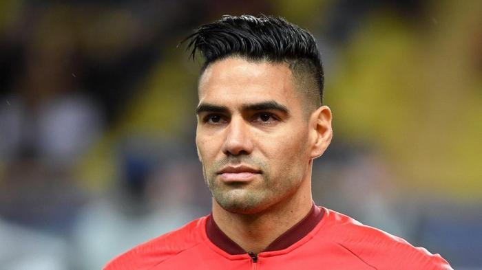 Galatasaray-Falcao flörtünde son dakika... Transferde kritik gelişme