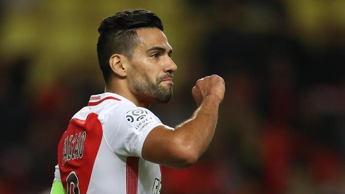 Galatasaray-Falcao flörtünde son dakika... Transferde kritik gelişme