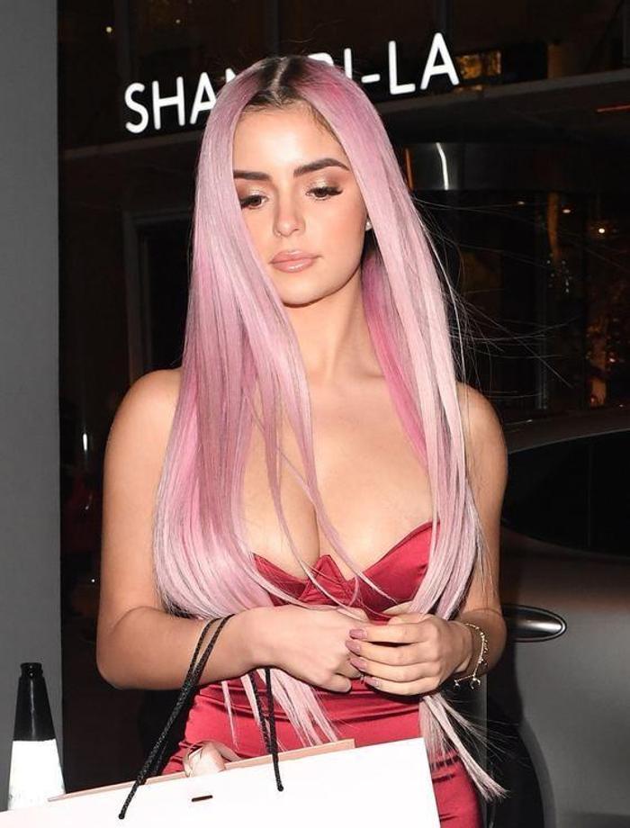 Demi Rose 24 yaşında