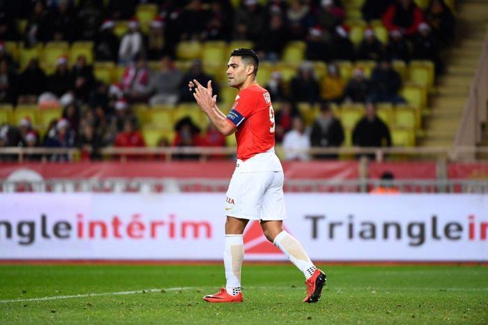 Galatasaray-Falcao flörtünde son dakika... Transferde kritik gelişme