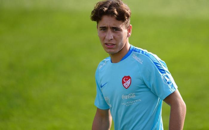Galatasaray Emre Mor transferini bitirdi İmza an meselesi...