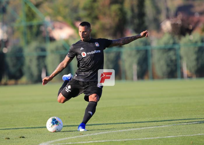 Beşiktaş Kocaelisporu yendi, Oğuzhan Akgün Ben de buradayım dedi