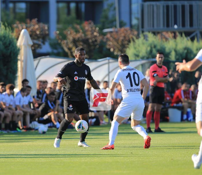 Beşiktaş Kocaelisporu yendi, Oğuzhan Akgün Ben de buradayım dedi