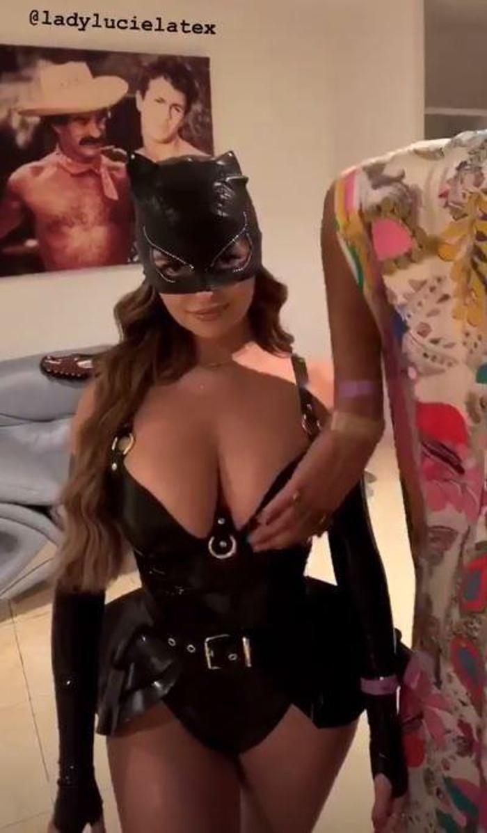 Demi Rose 24 yaşında