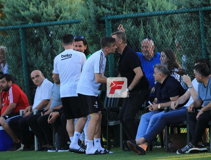 Beşiktaş Kocaelisporu yendi, Oğuzhan Akgün Ben de buradayım dedi