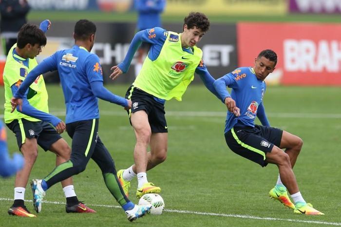 Galatasaraydan sürpriz hamle... Rodrigo Dourado bombası