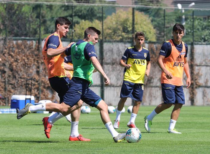 Fenerbahçede Rodrigues takıma ısınıyor