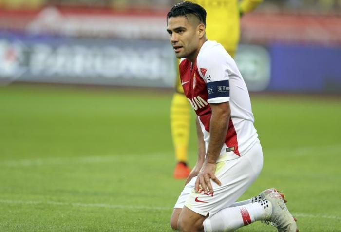 Galatasaraydan Falcao bombası... Başkan “Bitirin” talimatını verdi