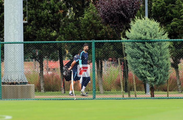 Beşiktaşta Tolga Zengin sürprizi Antrenmanda...