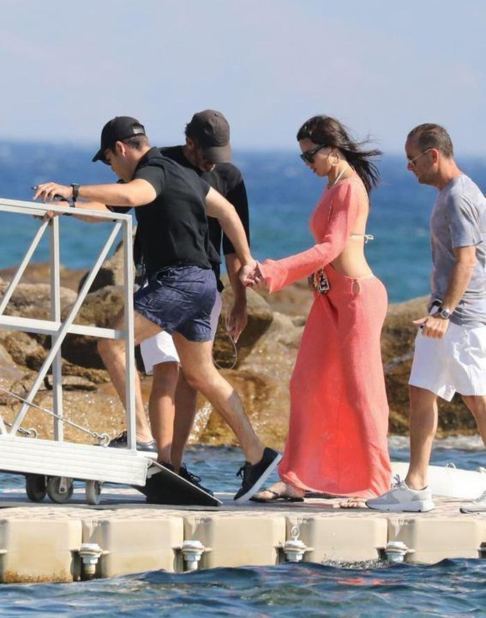 Adriana Lima aşkıyla gündeme gelen Emir Uyardan dolgun bahşiş