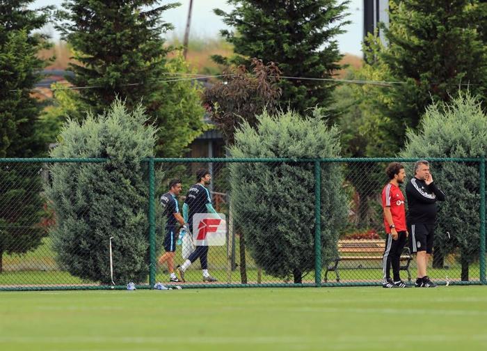 Beşiktaşta Tolga Zengin sürprizi Antrenmanda...