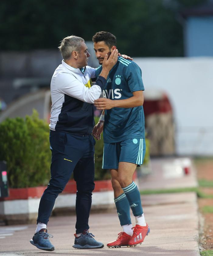 Fenerbahçede genç futbolcular göze girdi