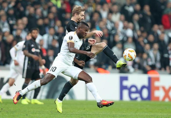 Galatasaraydan Mbawa Samatta bombası Beşiktaşın kâbusu olmuştu...