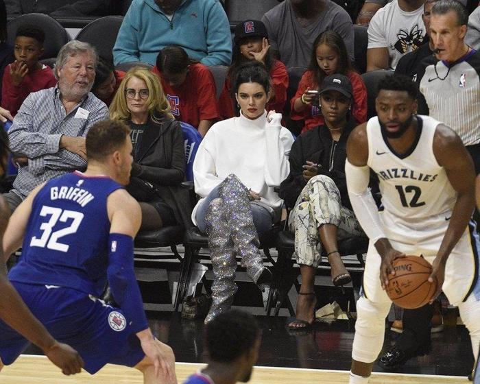 Kendall Jenner yeni sevgilisini de NBAden buldu