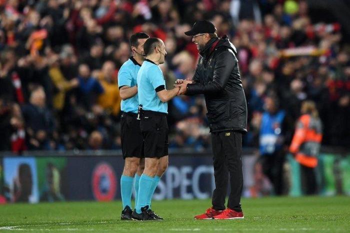 Liverpool - Barcelona maçına Cüneyt Çakır damgasını vurdu
