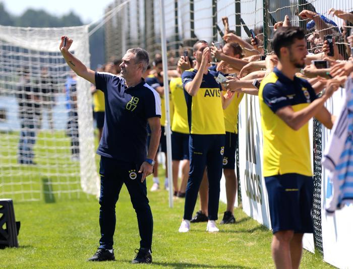 Fenerbahçede taraftar buluşması gerçekleştirildi