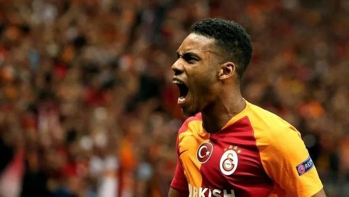 Fenerbahçeden transfer operasyonu 6 yıldız resmen açıklanacak