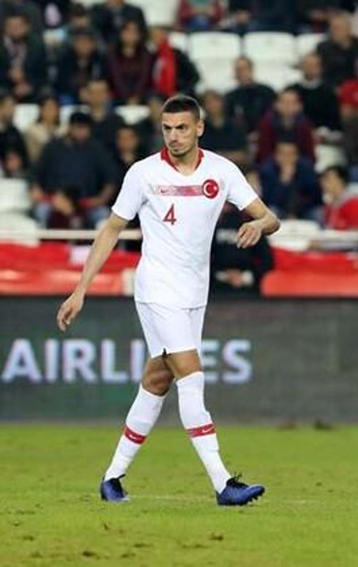Juventusun Merih Demiral transferinde Ozan Kabak detayı
