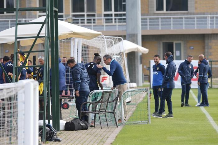 Son dakika - Fenerbahçede Damien Comolli Topuk Yaylasına ayak bastı En çok o futbolcuyla konuştu