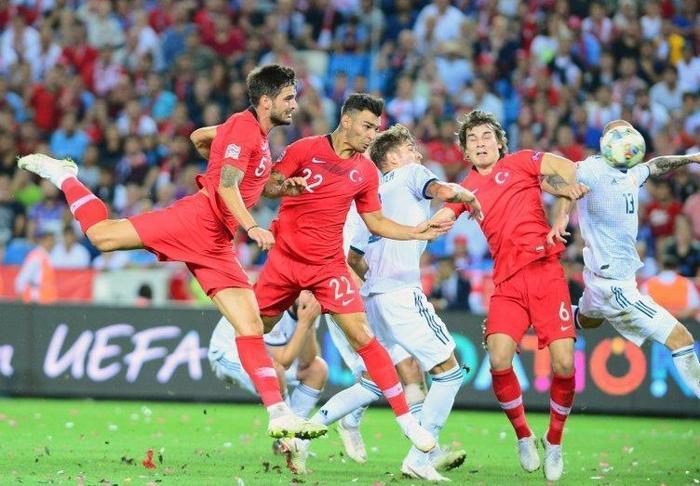 Emre Mordan sonra bir milli yıldız transferi daha...