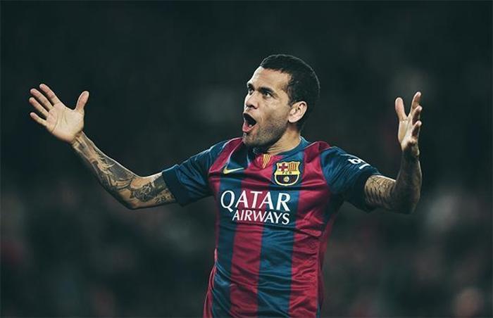 8- Dani Alves
