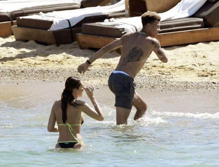 Dele Alli ve sevgilisi Ruby Mae tatile tam gaz devam ediyor