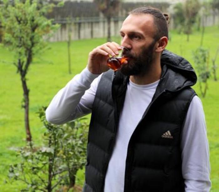 17 GOL, 8 ASİST