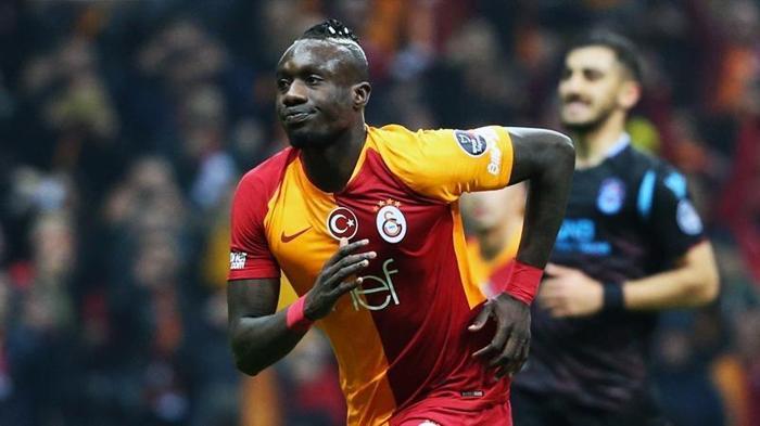 Galatasarayın kritik transfer gündemi Diagne, Fernando, Banega ve gidecekler...