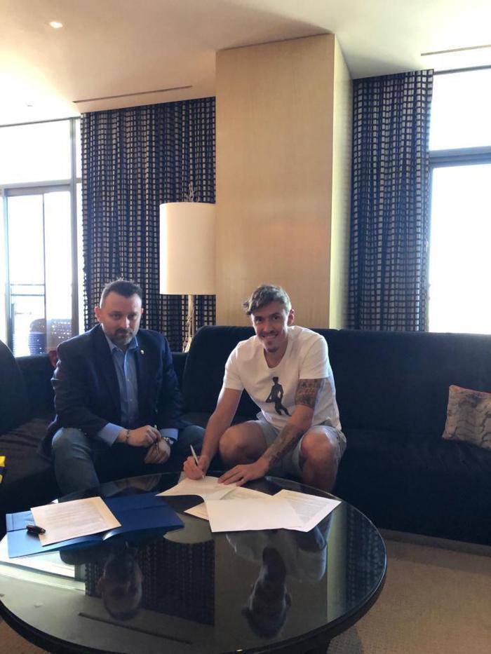 Max Kruse formayı giydi Dikkat çeken detay