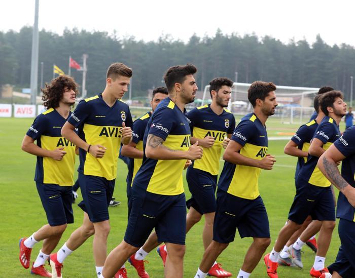 Fenerbahçe ilk antrenmanını gerçekleştirdi