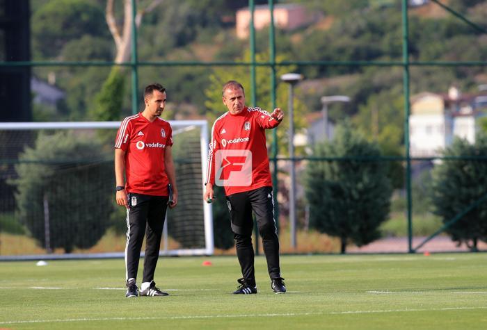 Beşiktaş idmanında dikkat çeken detay Jeremain Lens...