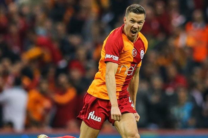Galatasarayın kritik transfer gündemi Diagne, Fernando, Banega ve gidecekler...